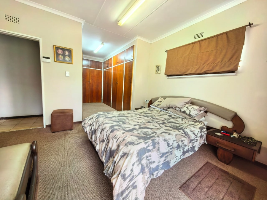 3 Bedroom Property for Sale in Vaalpark Free State